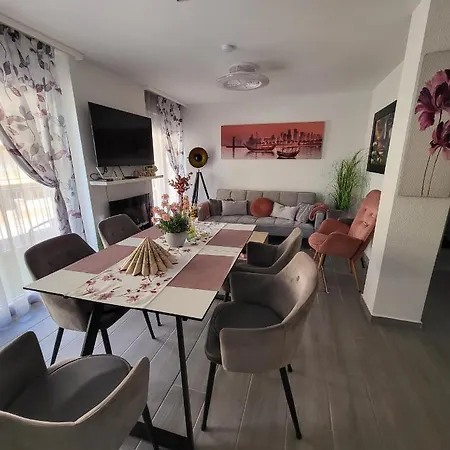 Apartment Emma *